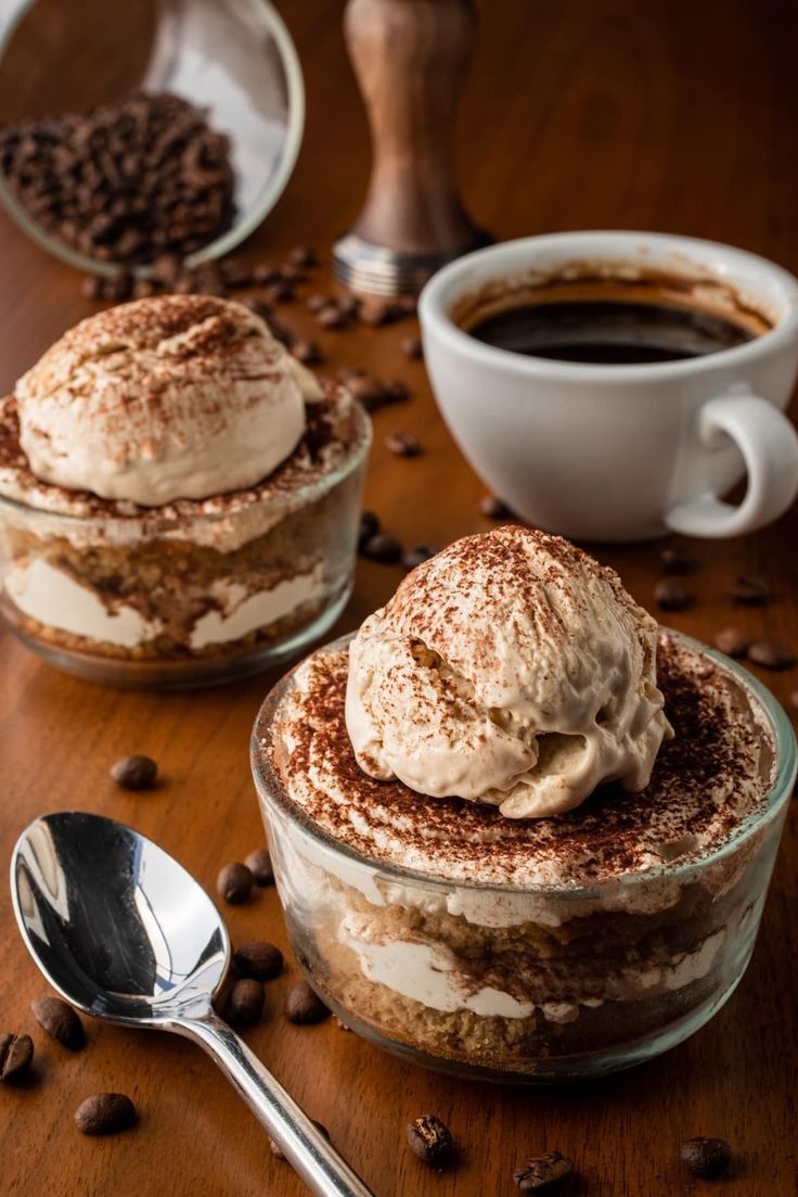بستنی تیرامیسو با بيسکوئيت .jpg