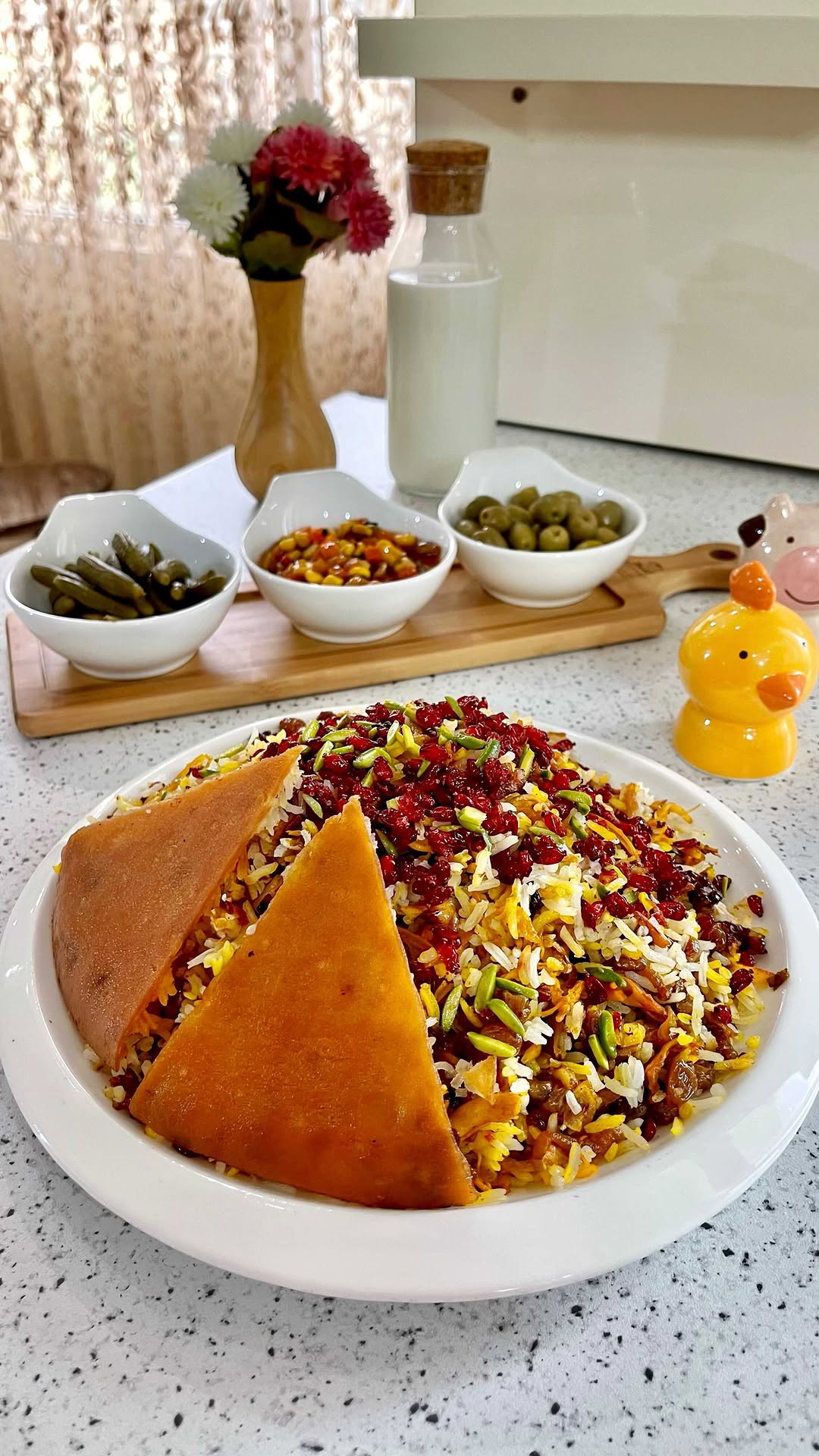 گردو پلو با مرغ.jpg