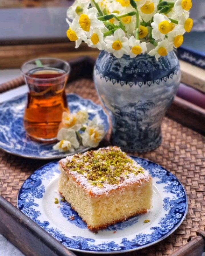 کیک پرتقالی و نارگیل-فاطمه رضایی.jpg
