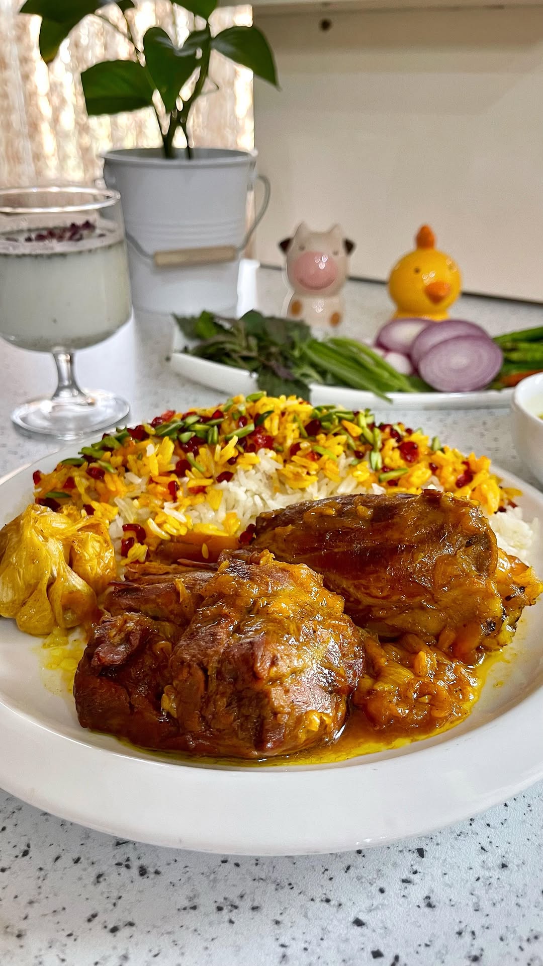 ماهیچه مجلسی بدون آب.jpg