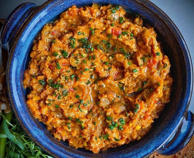 _میرزا قاسمی با گردو_پیش غذا.jpg