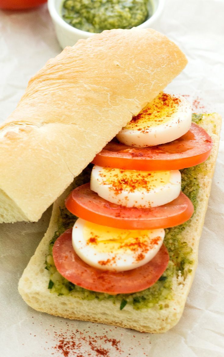 ساندویچ تخم مرغ آب پز 2.jpg