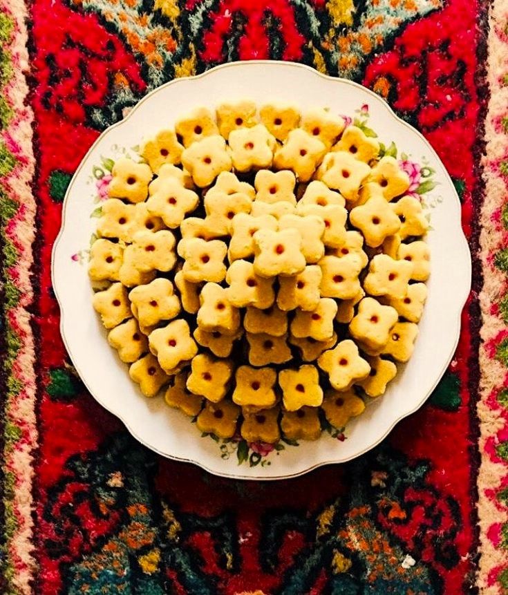 شیرینی نخودچی بدون فر.jpg